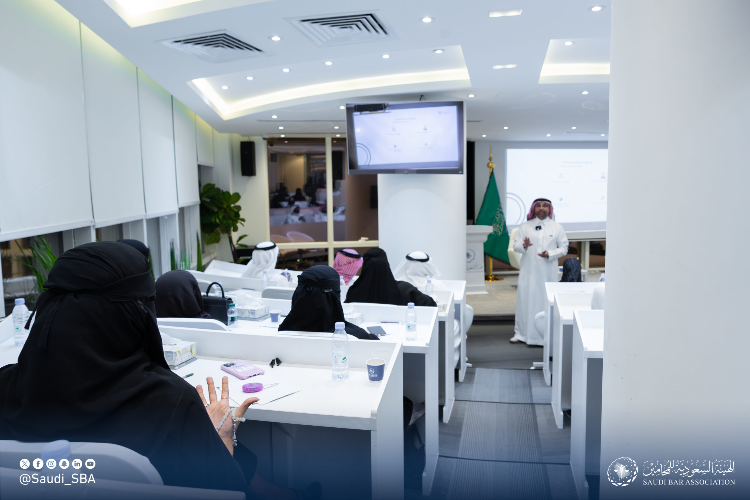 272A2320-Enhanced-NR