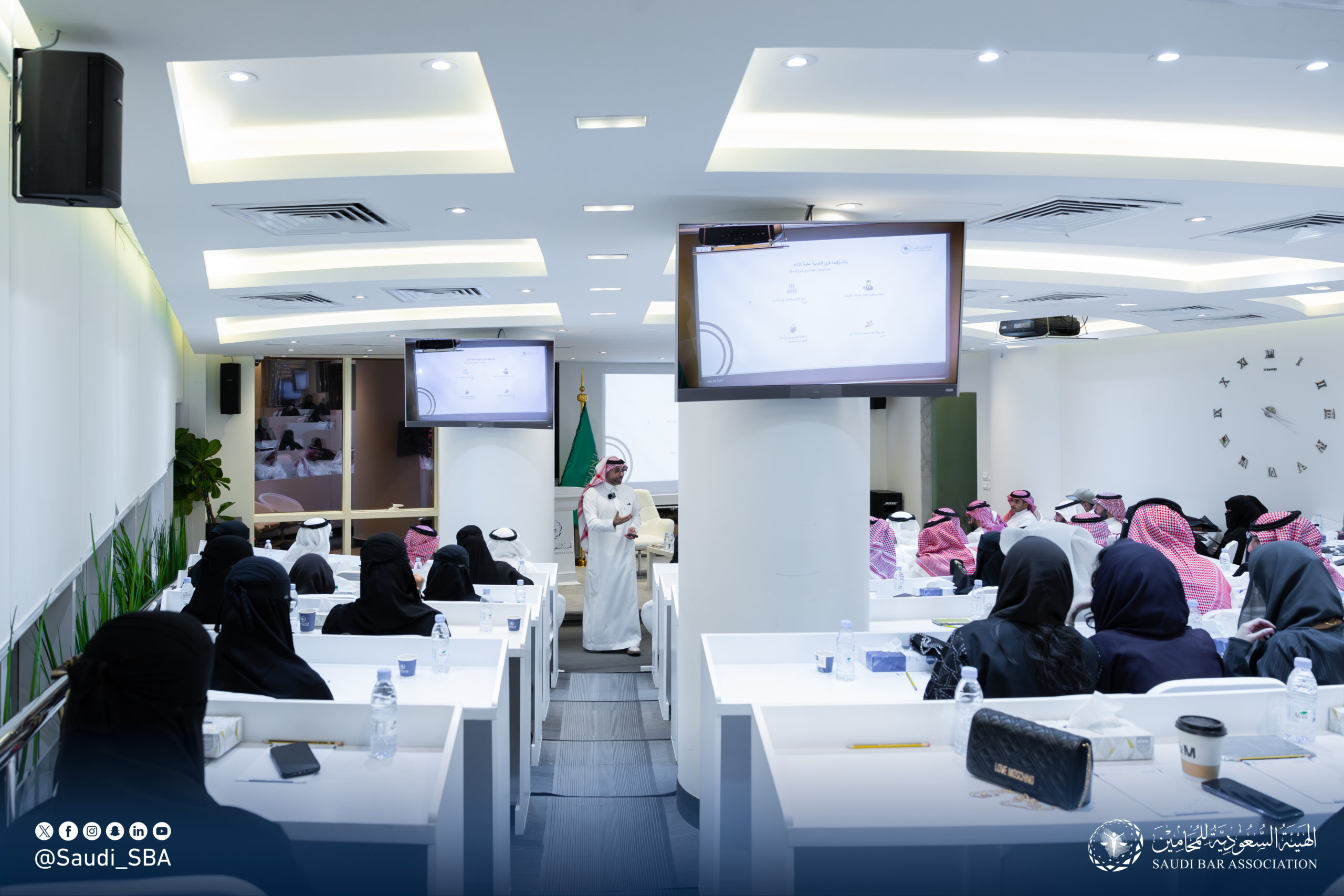 272A2332-Enhanced-NR