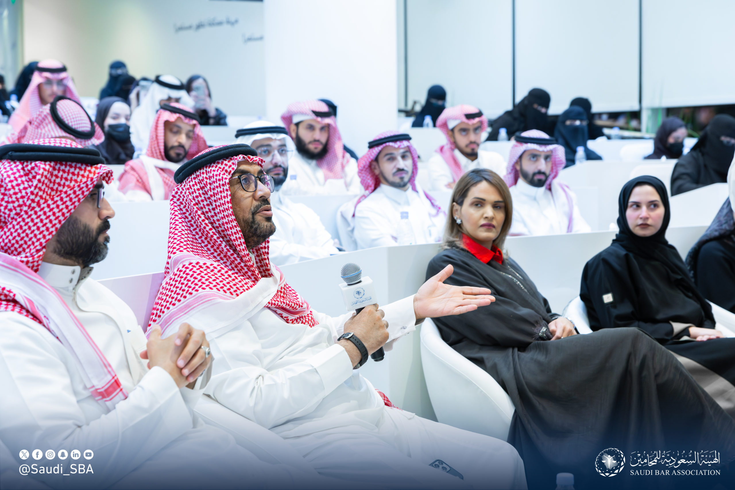 272A2415-Enhanced-NR